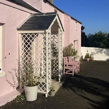 The Pink Cottage Upstairs Suite & Garden Summer Room Whitehead Exterior foto